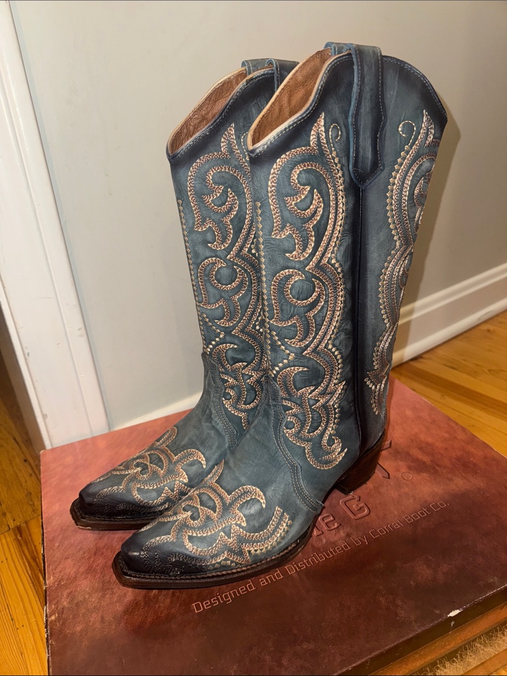 Circle G Blue Leather Embroidered Cowboy Boots